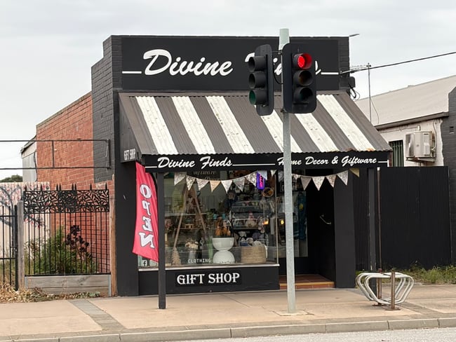 276 Rossiter Road Koo Wee Rup VIC 3981 276 Rossiter Road Koo Wee Rup VIC 3981
