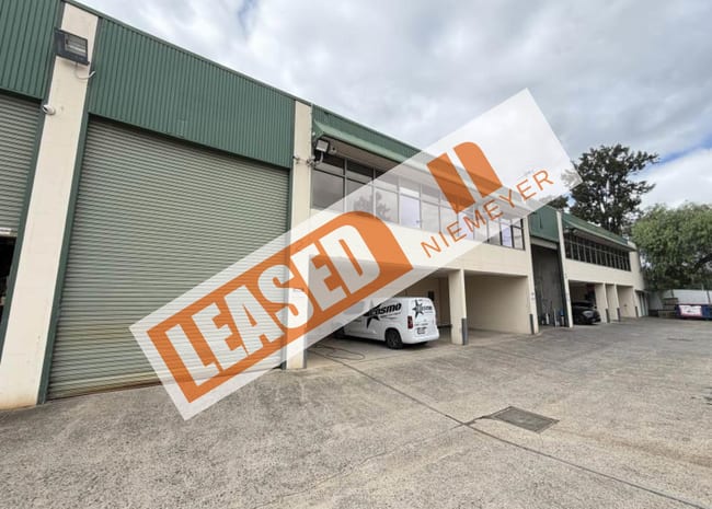 Unit 2/8 Regent Crescent Moorebank NSW 2170
