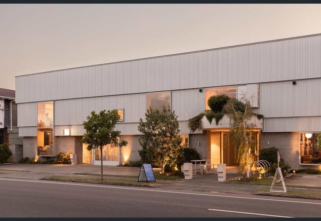 56-60 Currumbin Creek Road Currumbin QLD 4223 56-60 Currumbin Creek Road Currumbin QLD 4223