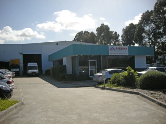 27-29 Overseas Drive Noble Park VIC 3174 27-29 Overseas Drive Noble Park VIC 3174