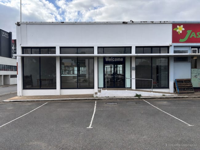 Shop 2/139 Herries Street Toowoomba City QLD 4350 Shop 2/139 Herries Street Toowoomba City QLD 4350