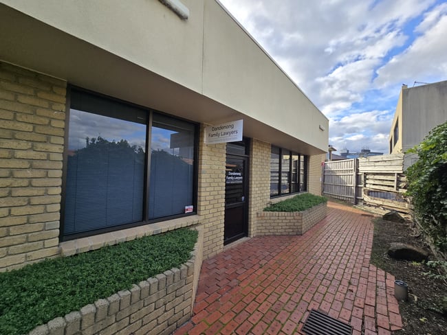 11/57 Robinson Street Dandenong VIC 3175 11/57 Robinson Street Dandenong VIC 3175
