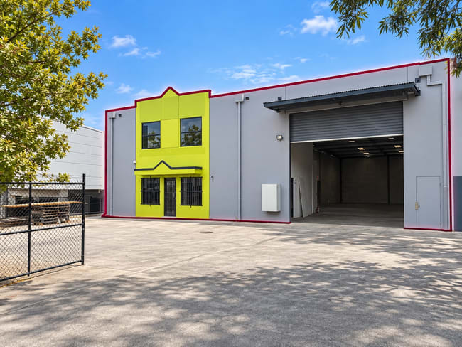 30 Sudbury Street Darra QLD 4076 30 Sudbury Street Darra QLD 4076