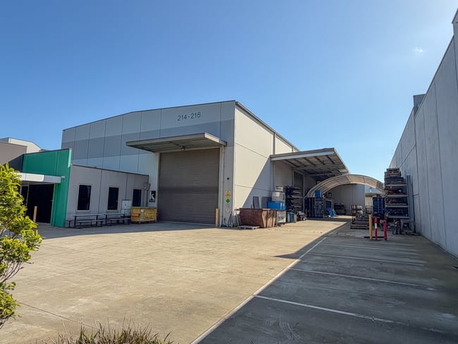 214-216 Discovery Road Dandenong South VIC 3175 214-216 Discovery Road Dandenong South VIC 3175