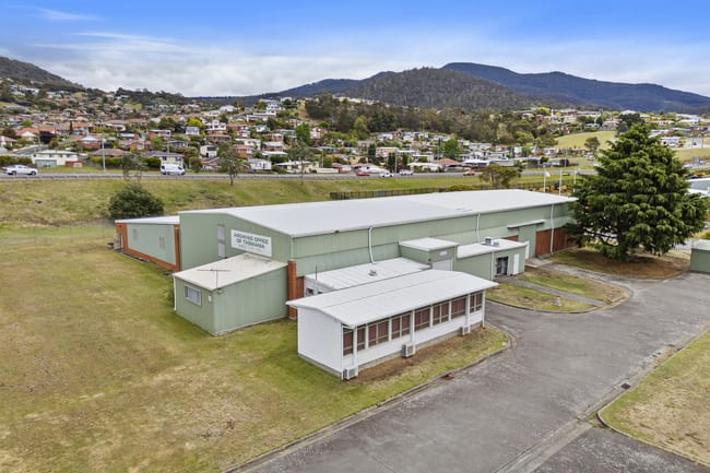 2A Chardonnay Drive Berriedale TAS 7011 2A Chardonnay Drive Berriedale TAS 7011