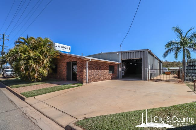 19 Commercial Road Mount Isa QLD 4825 19 Commercial Road Mount Isa QLD 4825