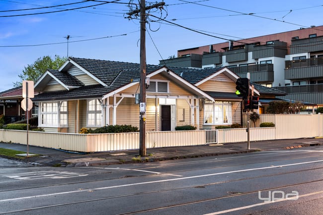 2 Thomas Street Moonee Ponds VIC 3039 2 Thomas Street Moonee Ponds VIC 3039