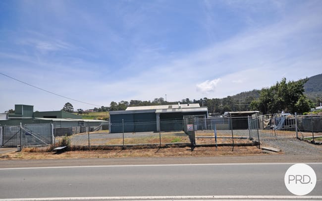 35 Hamilton Road New Norfolk TAS 7140 35 Hamilton Road New Norfolk TAS 7140
