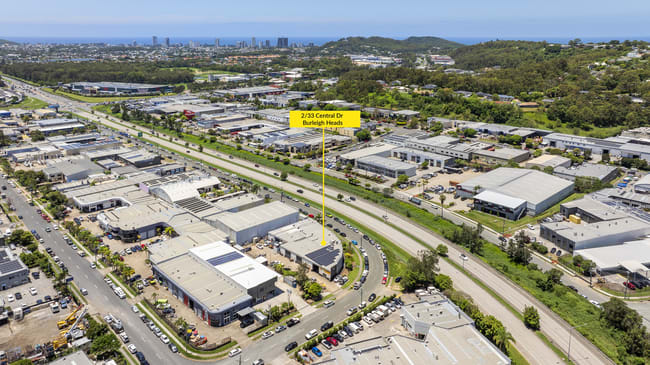 2/33 Central Drive Burleigh Heads QLD 4220 2/33 Central Drive Burleigh Heads QLD 4220