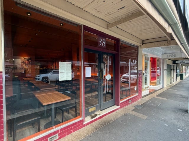 38 Hamilton Street Mont Albert VIC 3127 38 Hamilton Street Mont Albert VIC 3127
