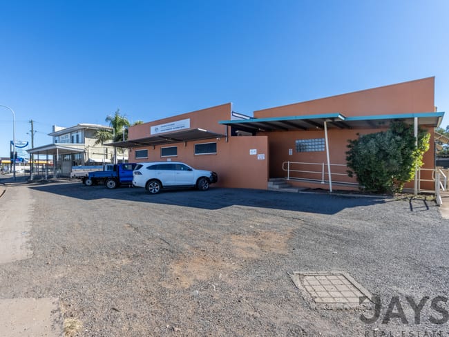 42-44 Simpson Street Mount Isa QLD 4825 42-44 Simpson Street Mount Isa QLD 4825