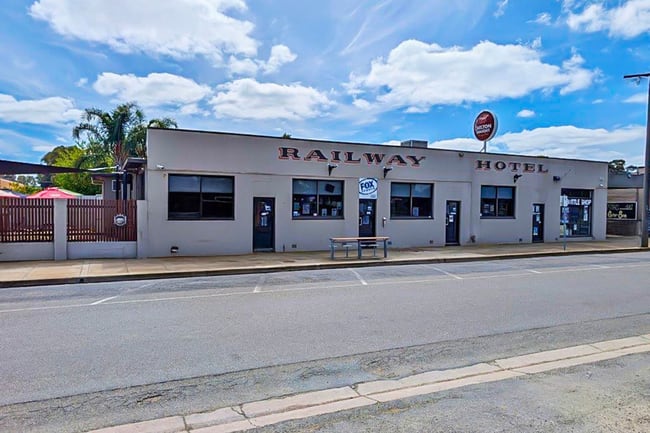 37-39 Main Street Strathmerton VIC 3641 37-39 Main Street Strathmerton VIC 3641