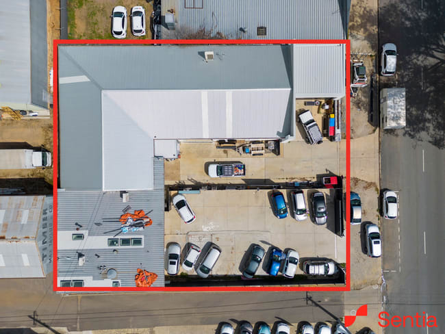 Whole Site/8 Geelong Street Fyshwick ACT 2609