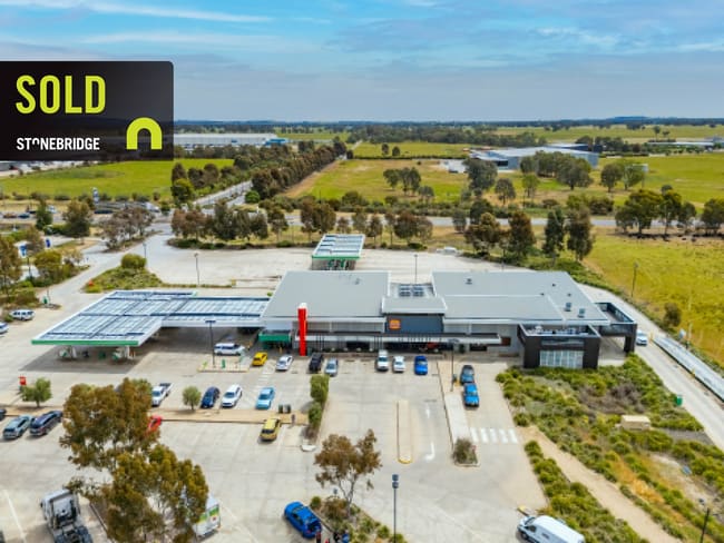 BP & Hungry Jack’s Truck Stop, 1730 Murray Valley Highway, Wodonga Barnawartha North VIC 3691