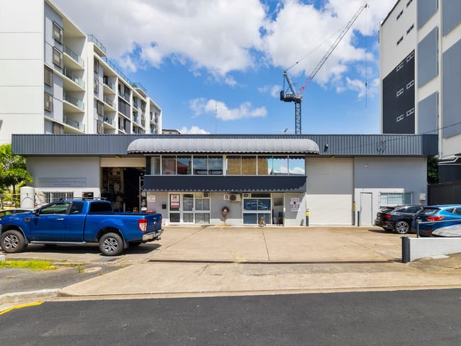 5 Wolfe Street West End QLD 4101