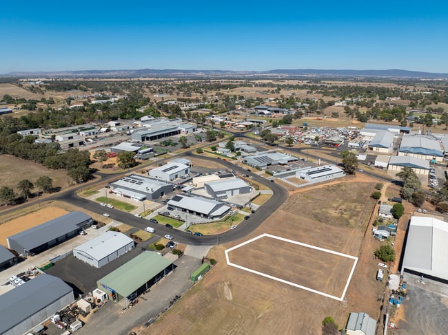 11-13 Kollas Drive Cowra NSW 2794