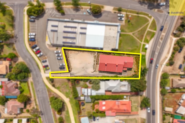 97 Gisborne Road Bacchus Marsh VIC 3340 97 Gisborne Road Bacchus Marsh VIC 3340