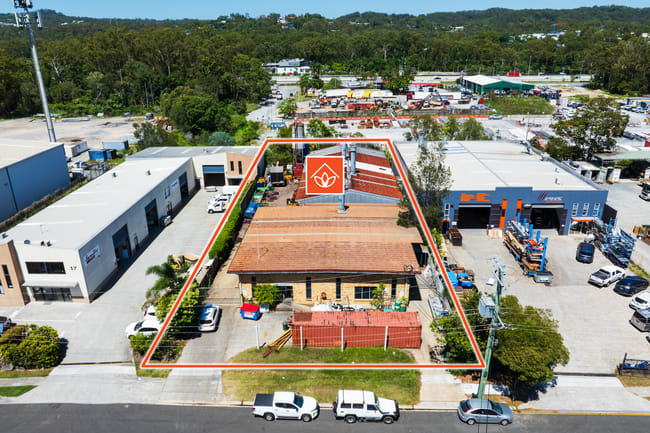 15 Alex Fisher Drive Burleigh Heads QLD 4220 15 Alex Fisher Drive Burleigh Heads QLD 4220