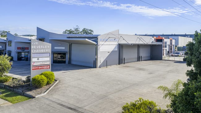 1/220 Beverley Street Morningside QLD 4170
