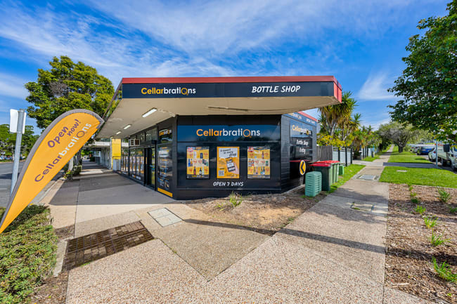 325 Oxley Avenue Margate QLD 4019