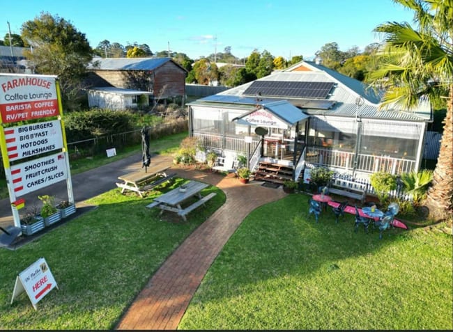 24 Toomey Street Yarraman QLD 4614 24 Toomey Street Yarraman QLD 4614