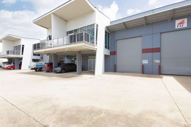 7/16 Transport Avenue Paget QLD 4740