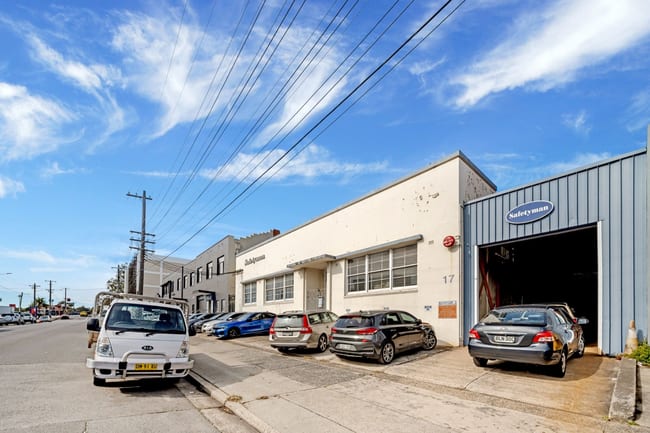 15 - 17 Commercial Road Kingsgrove NSW 2208