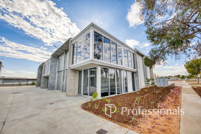 Warehouse 2 (Lot 8)/67-71 Eighth Street Mildura VIC 3500