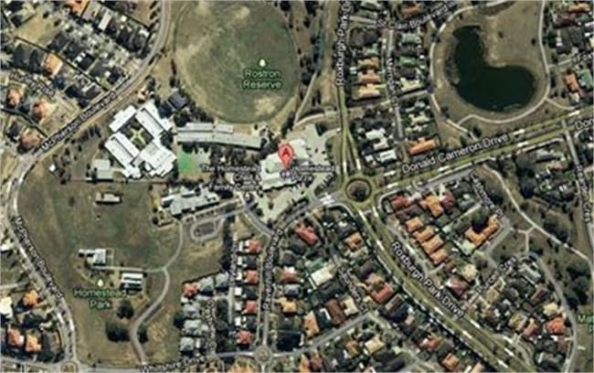 Shop 8/101 Ravenhill Boulevard Roxburgh Park VIC 3064 Shop 8/101 Ravenhill Boulevard Roxburgh Park VIC 3064