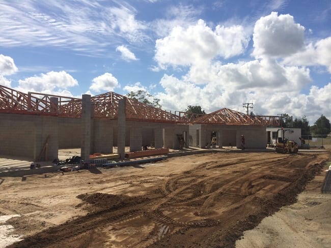 2-4 Middle Road Gracemere QLD 4702 2-4 Middle Road Gracemere QLD 4702