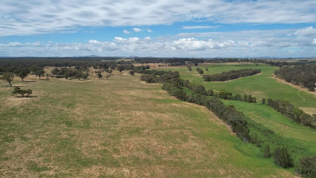 35 Strathlea Road Joyces Creek VIC 3364 35 Strathlea Road Joyces Creek VIC 3364