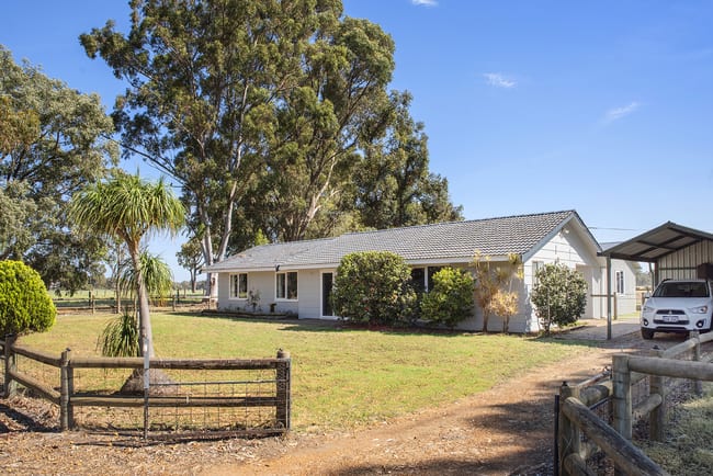 213 Ruabon Road Ruabon WA 6280
