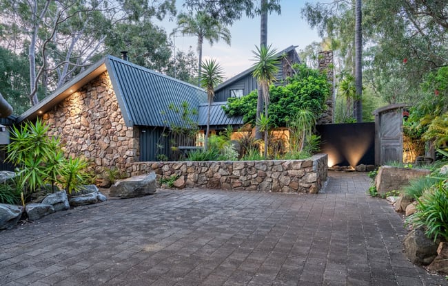 1958 Caves Road Naturaliste WA 6281 1958 Caves Road Naturaliste WA 6281