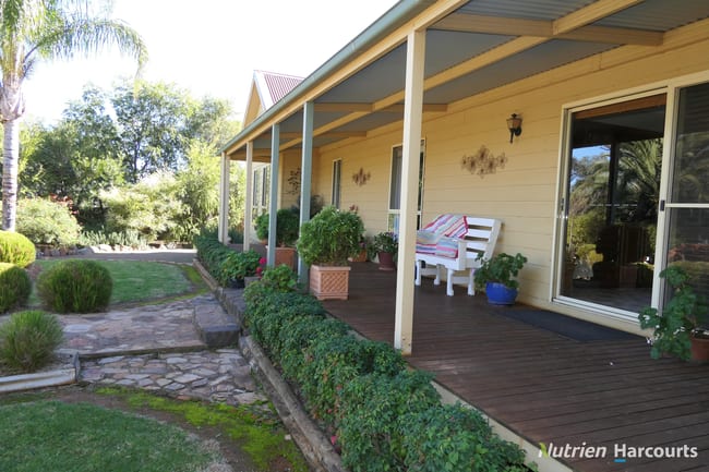 * Iona Station Girilambone NSW 2831
