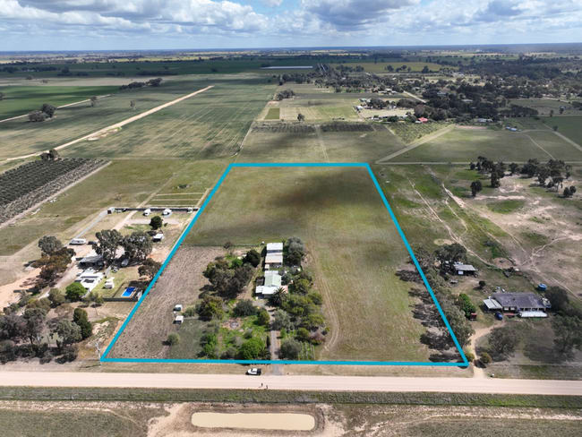 227 Hayes Road Bearii VIC 3641 227 Hayes Road Bearii VIC 3641