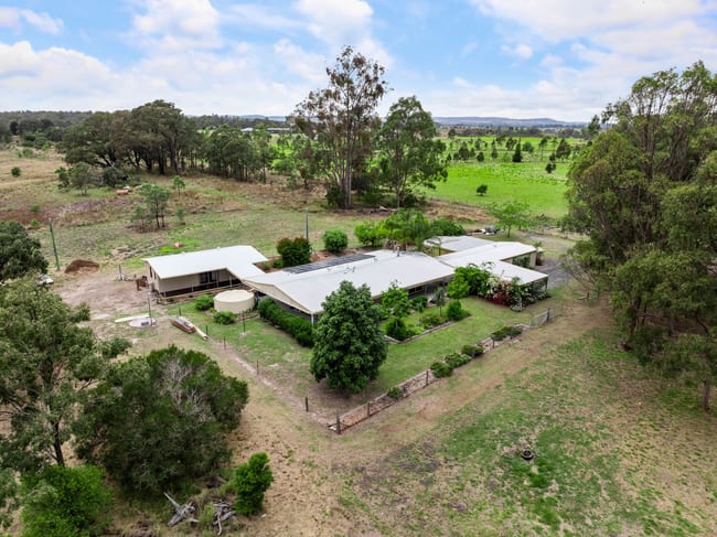 263 Douglas Road Goombungee QLD 4354 263 Douglas Road Goombungee QLD 4354