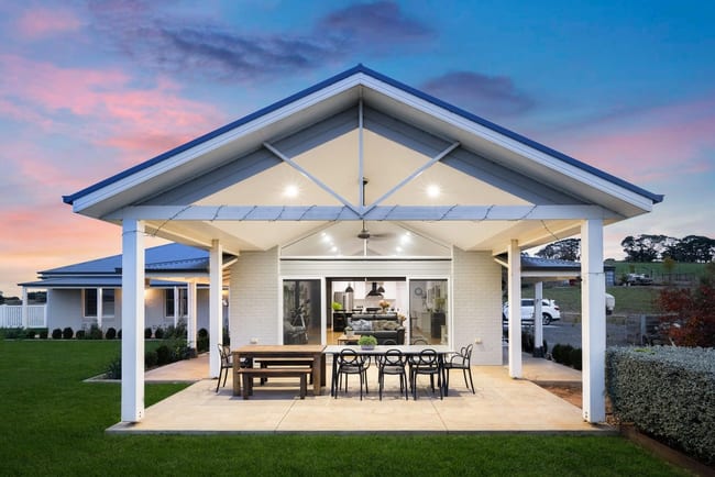 51 Wombiana Lane Blayney NSW 2799 51 Wombiana Lane Blayney NSW 2799