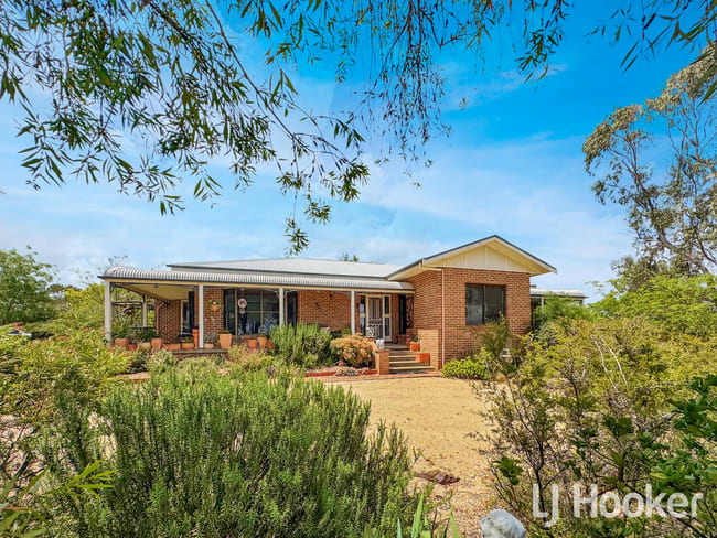 372 Swanbrook Road Inverell NSW 2360 372 Swanbrook Road Inverell NSW 2360