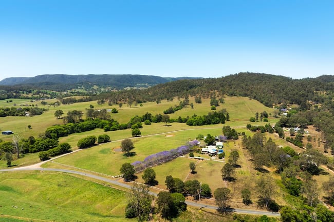 193 Walli Mountain Road Kenilworth QLD 4574 193 Walli Mountain Road Kenilworth QLD 4574