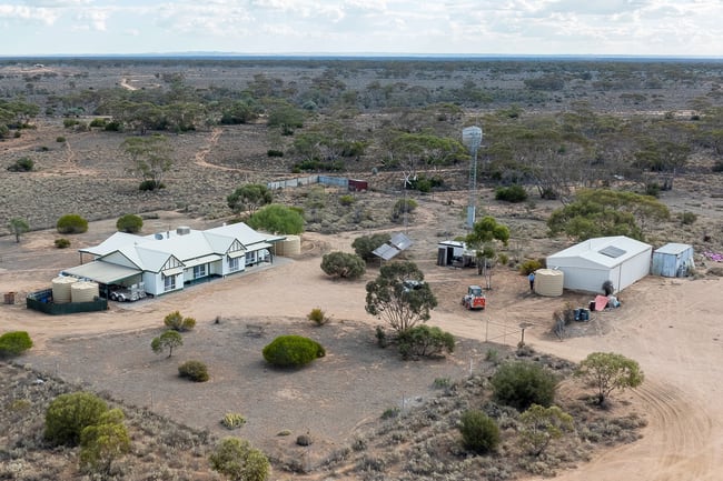203 Nura Road Morgan SA 5320 203 Nura Road Morgan SA 5320