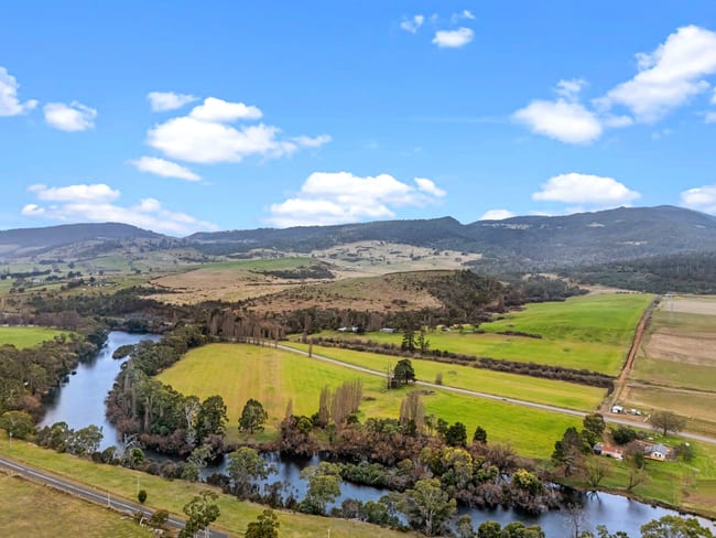 2118 Lyell Highway Hayes TAS 7140 2118 Lyell Highway Hayes TAS 7140