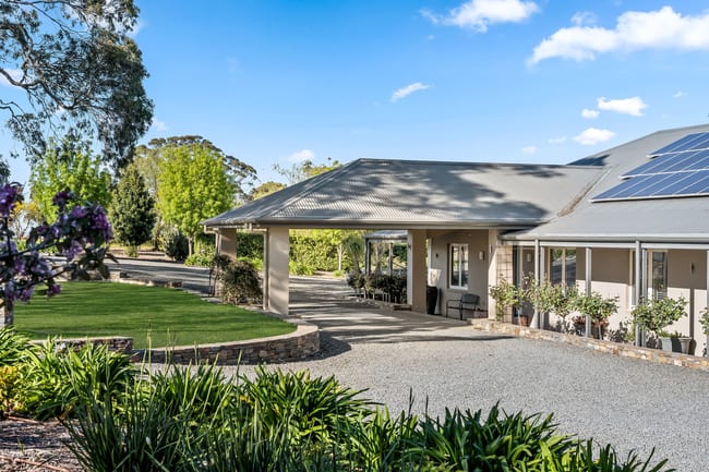 877 Warmington Run Harrogate SA 5244 877 Warmington Run Harrogate SA 5244
