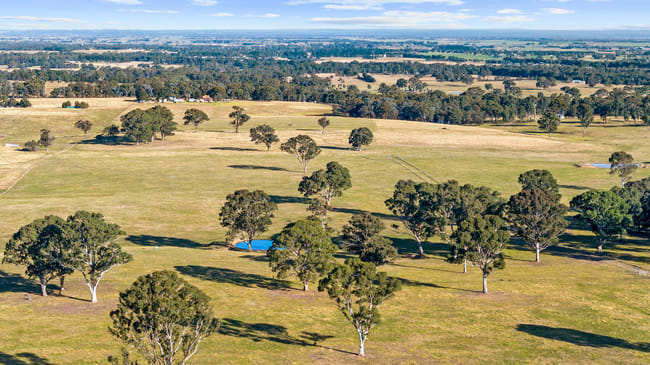 114 Duggans Road Stratford VIC 3862 114 Duggans Road Stratford VIC 3862