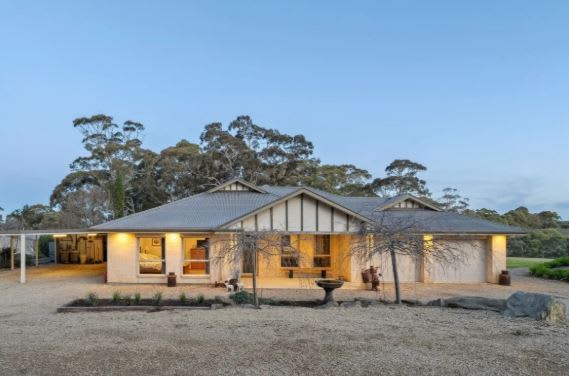 832 Range Road The Range SA 5172 832 Range Road The Range SA 5172