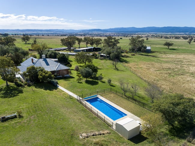 2034 Oxley Highway Tamworth NSW 2340