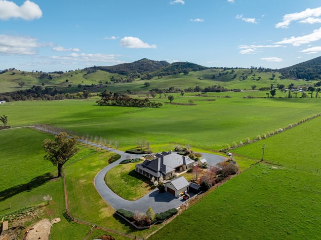 71 Schoolhouse Road Samaria VIC 3673