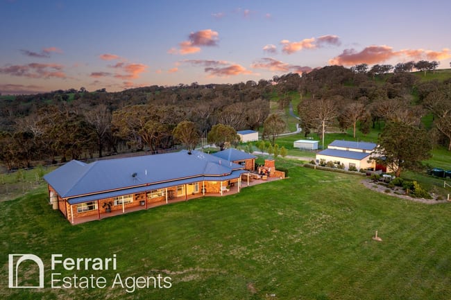 361 Dicksons Lane Orange NSW 2800 361 Dicksons Lane Orange NSW 2800
