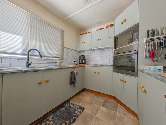 188 Gale Lane Kerang VIC 3579 188 Gale Lane Kerang VIC 3579