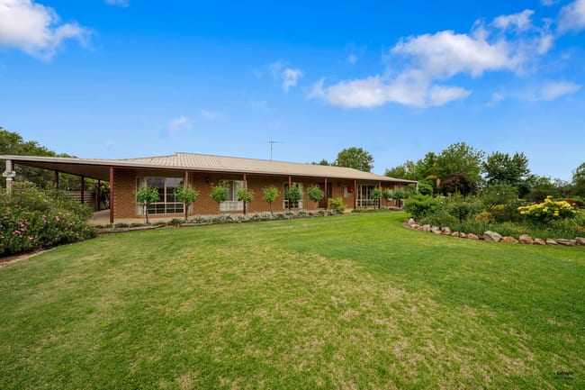 330 Everard Road Kyabram VIC 3620 330 Everard Road Kyabram VIC 3620