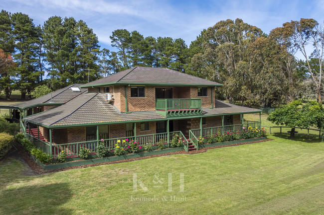 9 Welsh Road Gisborne VIC 3437 9 Welsh Road Gisborne VIC 3437